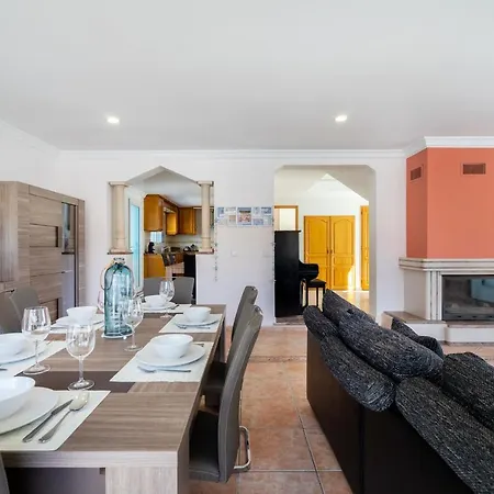 Whome | Hideaway Luxury Family
